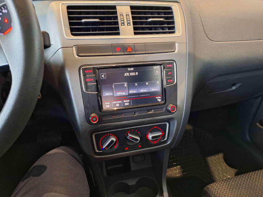 volkswagen fox 1.6 flex 20185