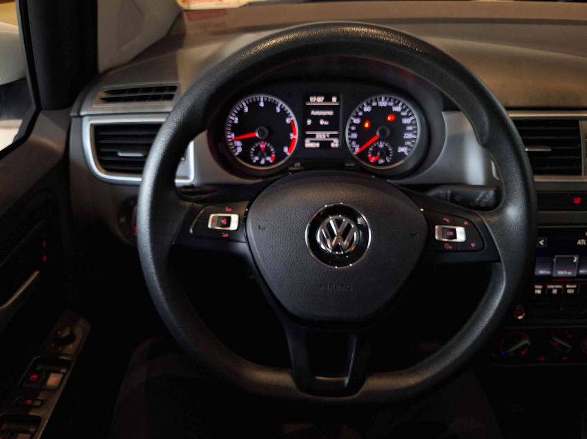 volkswagen fox 1.6 flex 20184