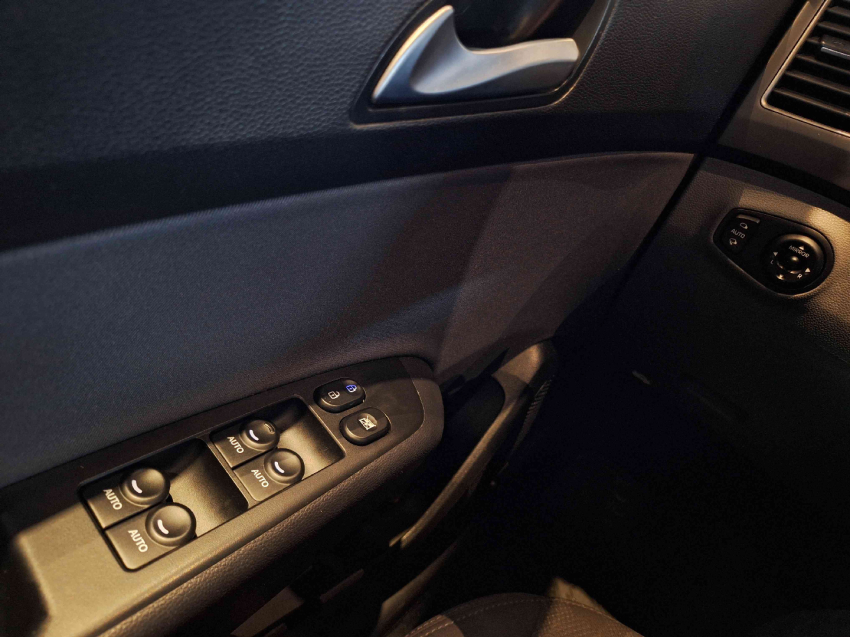 hyundai hb20 1.6 flex automatico 201810