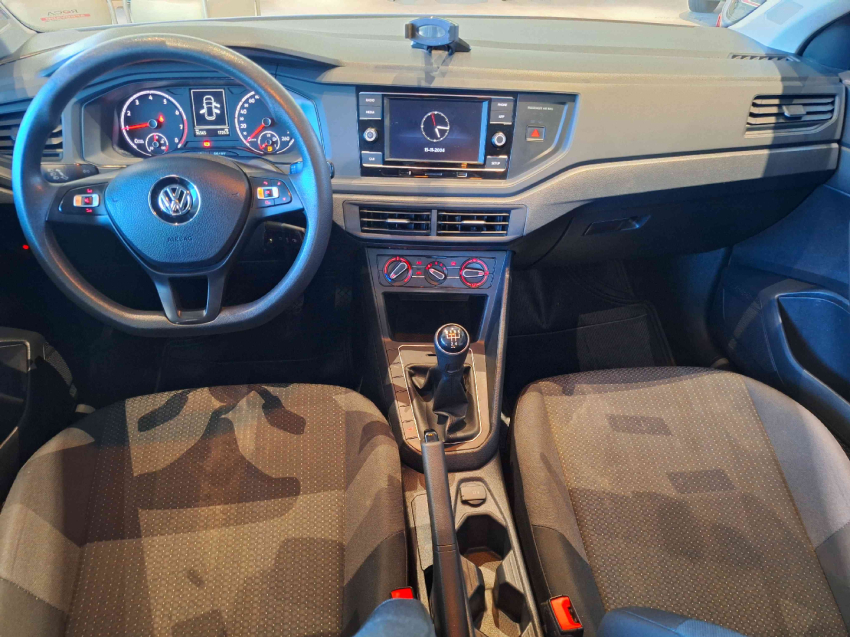 volkswagen polo 1.6 flex 20216