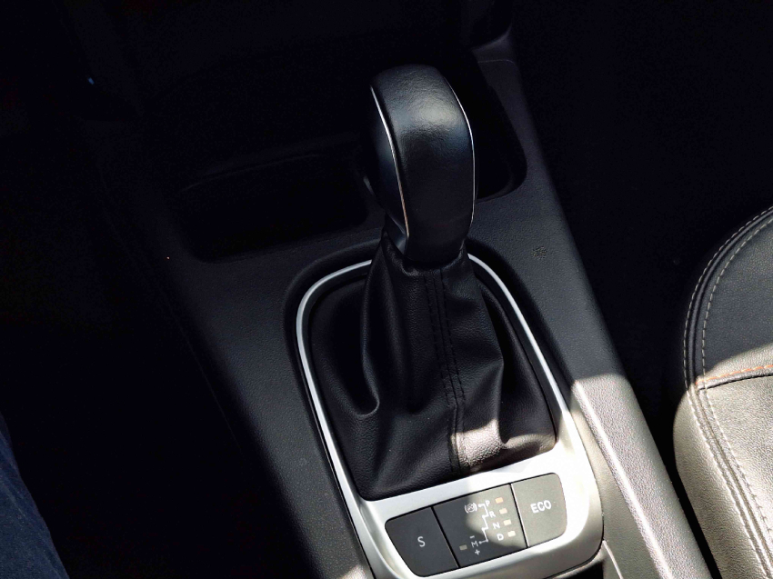 citroen c4 cactus 1.6 vti 120 flex feel pack eat6 4p automatico 20244