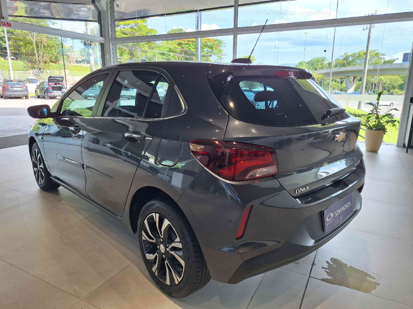 chevrolet onix 1.0 turbo flex premier automatico 5p 202410