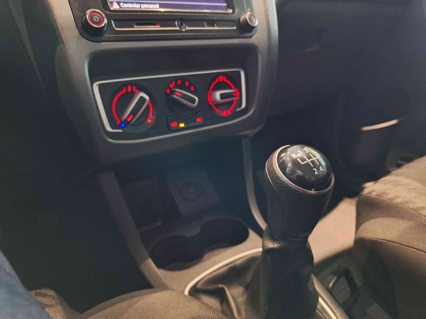 volkswagen fox 1.6 flex 20186