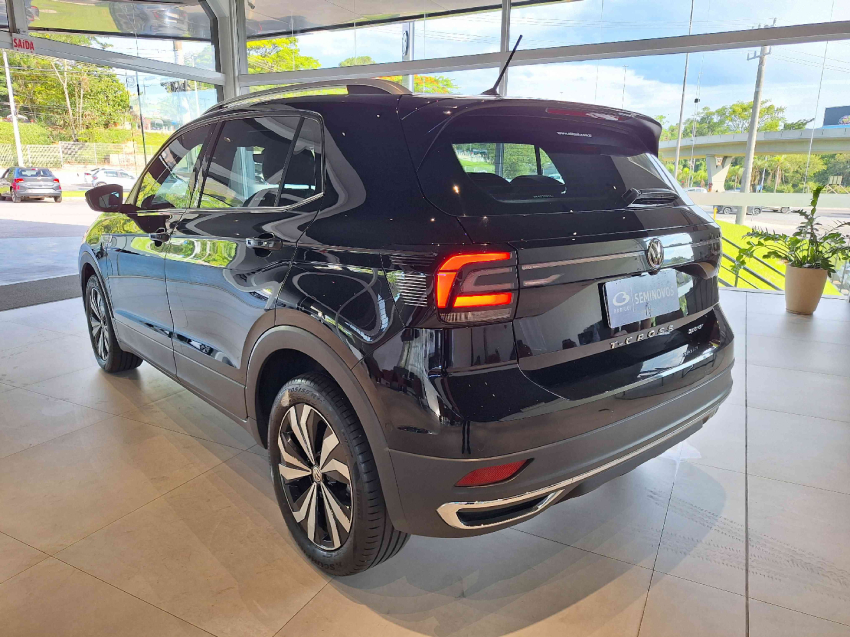 volkswagen t-cross 1.4 250 tsi total flex highline automatico 5p 202111