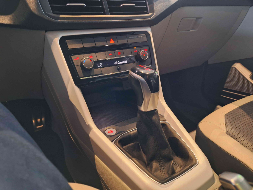 volkswagen t-cross 1.4 250 tsi total flex highline automatico 5p 20215