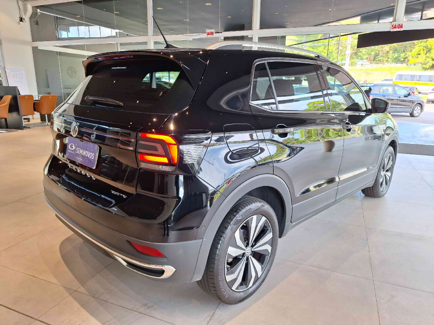 volkswagen t-cross 1.4 250 tsi total flex highline automatico 5p 202110