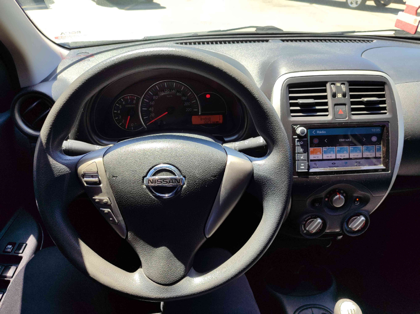 nissan march 1.0 flex 20198