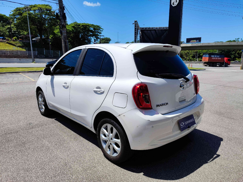 nissan march 1.0 flex 20191