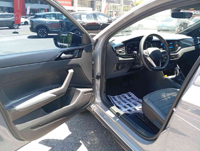 volkswagen nivus 1.0 200 tsi total flex highline automatico 4p 202310