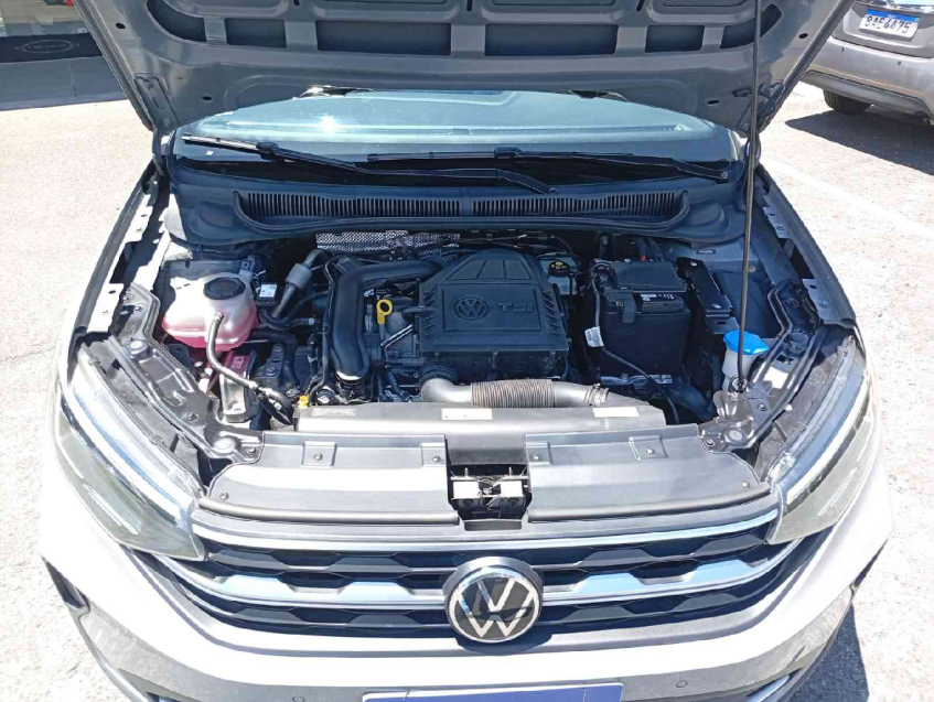 volkswagen nivus 1.0 200 tsi total flex highline automatico 4p 20239