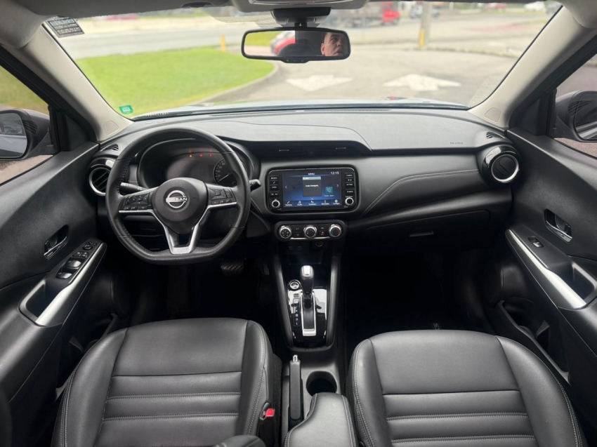 nissan kicks play advance 202513