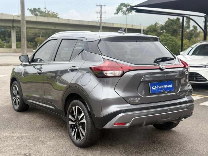 nissan kicks play advance 20259