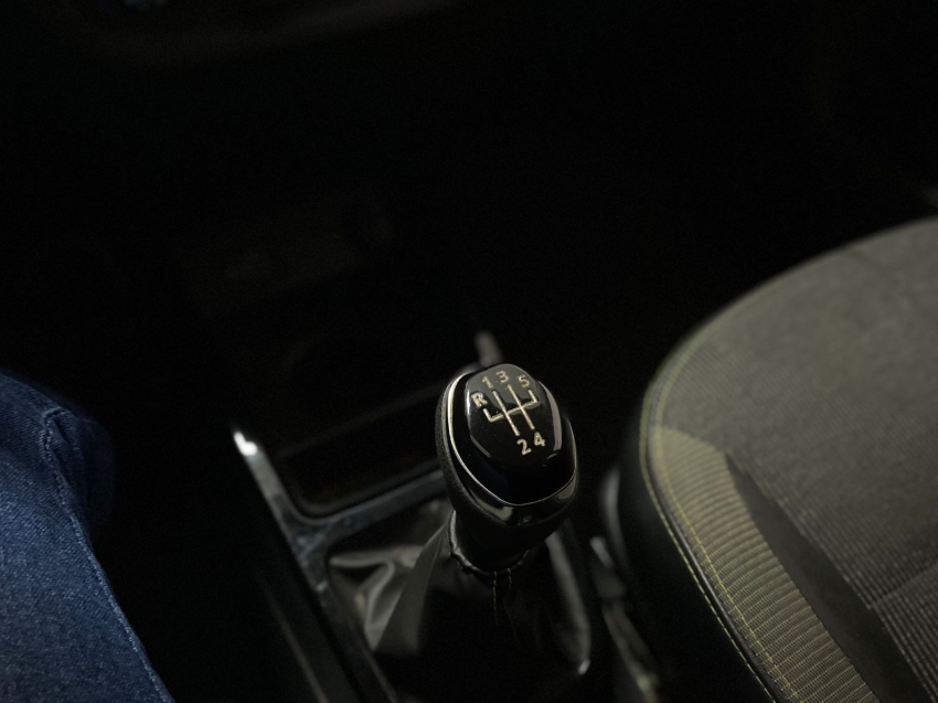 renault kwid 1.0 12v sce flex outsider manual 5p 202312