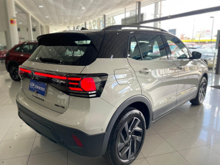 volkswagen t-cross 1.4 250 tsi total flex highline automatico 4p 20254