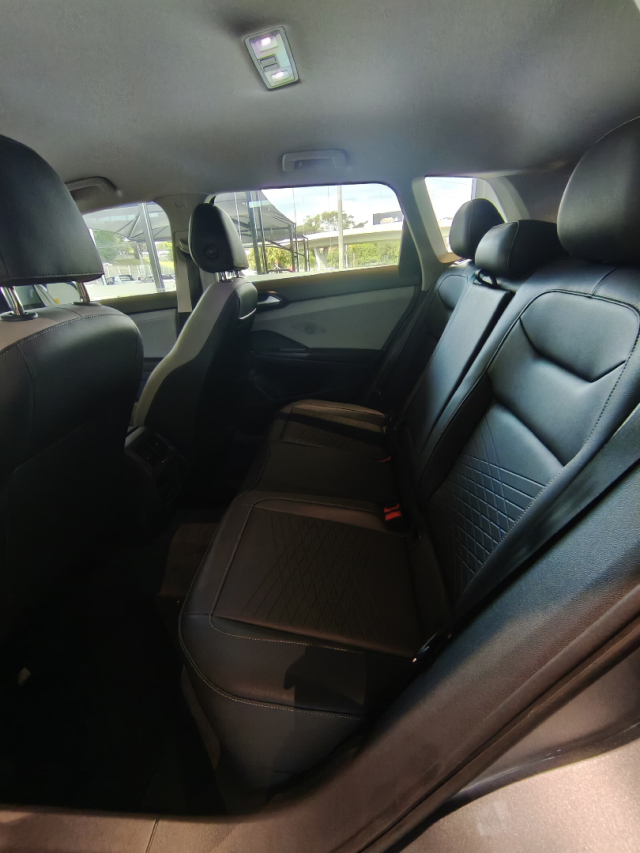 volkswagen taos flex 20237