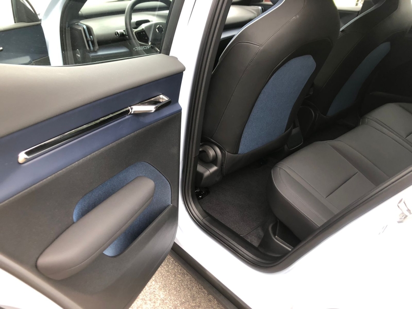 volvo ex30 automatico 202410