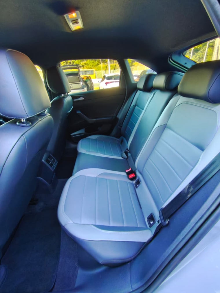 2022 volkswagen nivus highline 1.0 tsi9