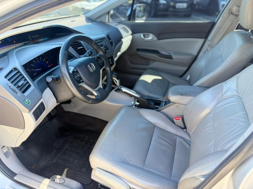 honda civic 2.0 lxr 16v flex 4p automatico 20142