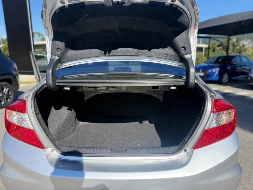 honda civic 2.0 lxr 16v flex 4p automatico 20147