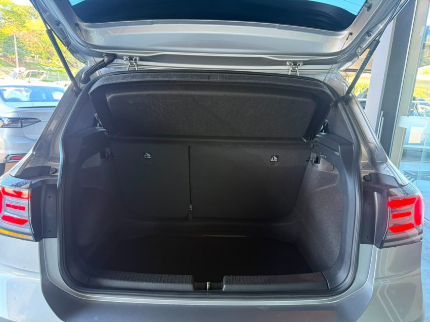 volkswagen t-cross 1.0 200 tsi total flex comfortline automatico 4p 20255