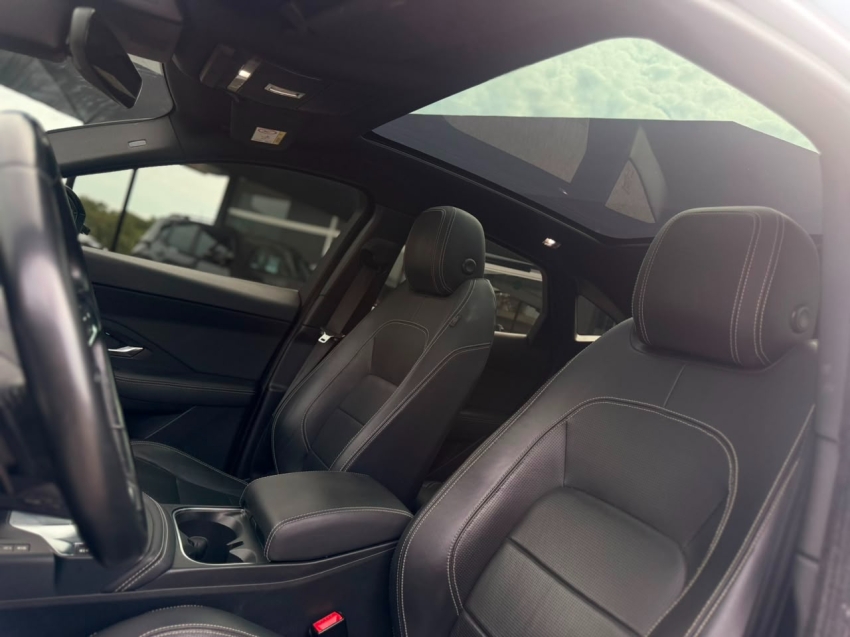 jaguar e-pace 2.0 16v p300 gasolina r-dynamic hse awd automatico 4p 20189