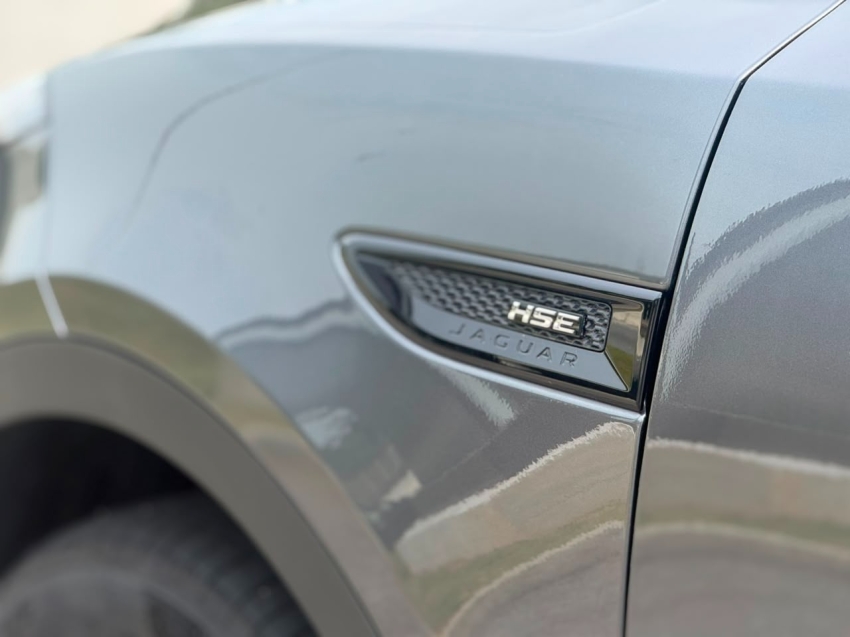 jaguar e-pace 2.0 16v p300 gasolina r-dynamic hse awd automatico 4p 201815