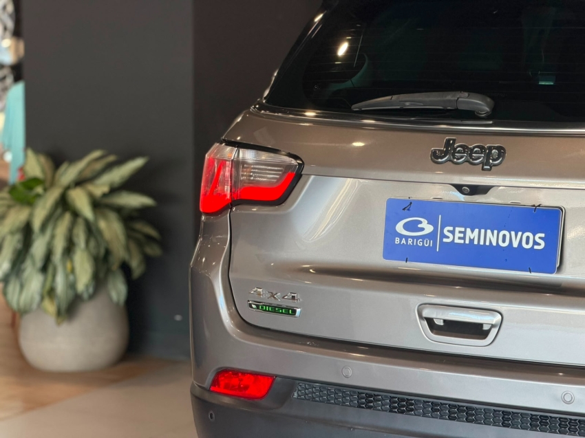 jeep compass 2.0 16v diesel limited 4x4 automatico 4p 202019