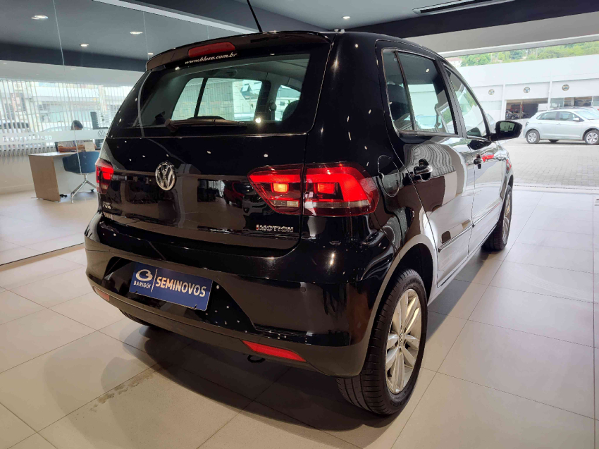 volkswagen fox 1.6 msi total flex connect 4p i-motion 2019