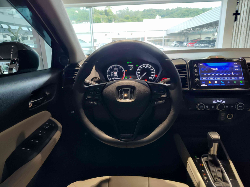 honda city 1.5 i-vtec flex touring cvt 2024