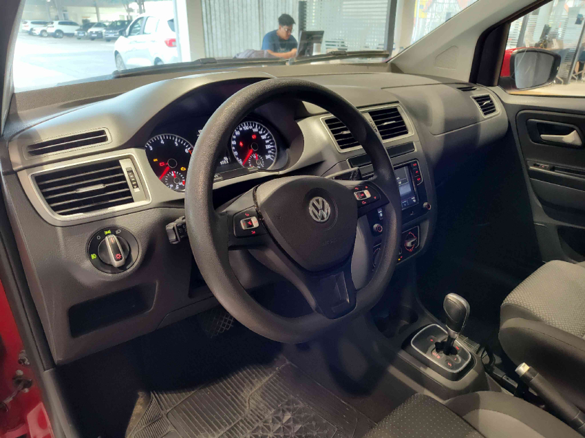 volkswagen fox 1.6 msi total flex connect 4p i-motion 2019