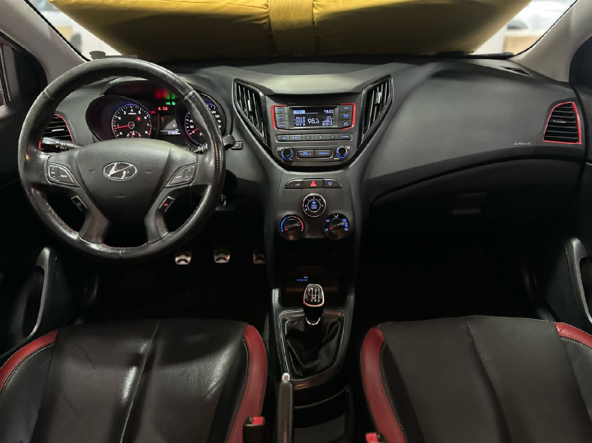 hyundai hb20 1.6 r spec 16v flex 4p manual 2017