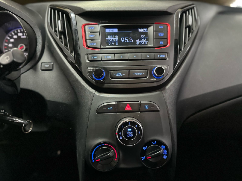 hyundai hb20 1.6 r spec 16v flex 4p manual 2017