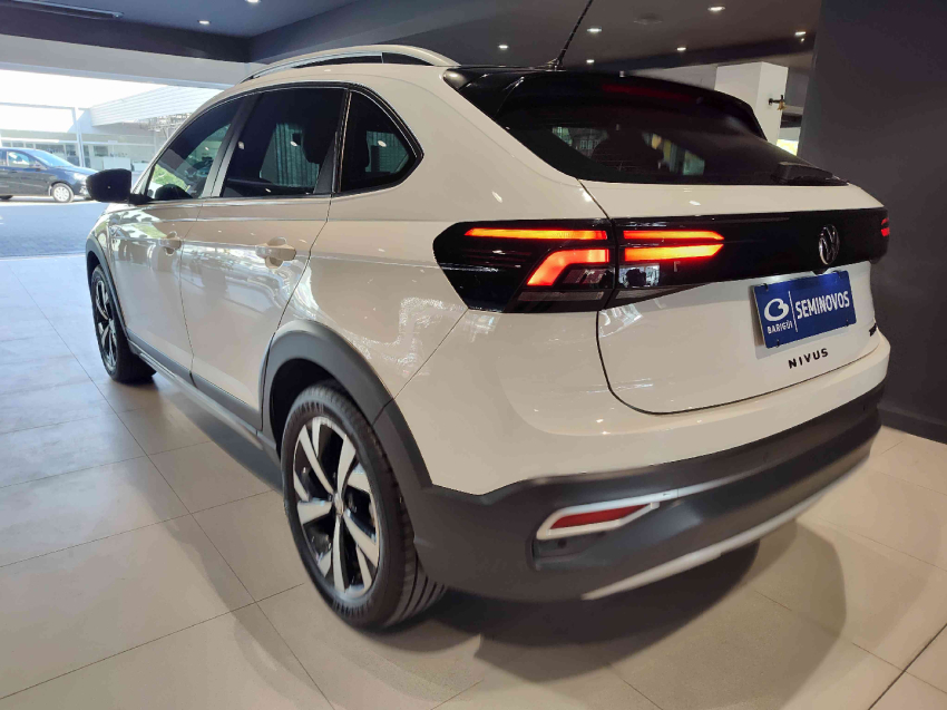 volkswagen nivus 1.0 200 tsi total flex highline automatico 2022
