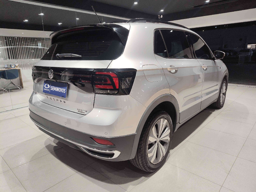 volkswagen t-cross 1.0 200 tsi total flex comfortline automatico 4p 2020