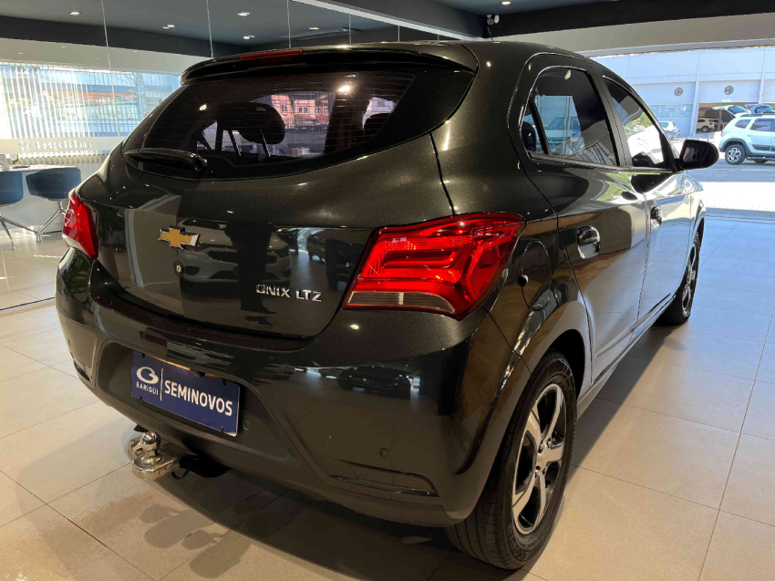 chevrolet onix 1.4 mpfi ltz 8v flex 4p automatico 2017