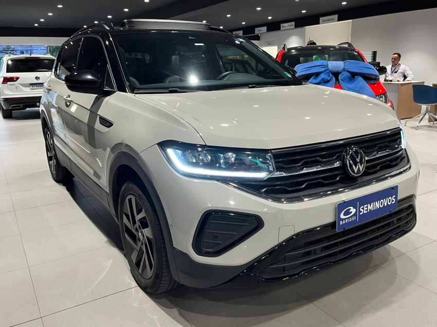 volkswagen t-cross 1.4 250 tsi total flex highline automatico 4p 2025 volkswagen t-cross 1.4 250 tsi total flex highline automatico 4p 2025