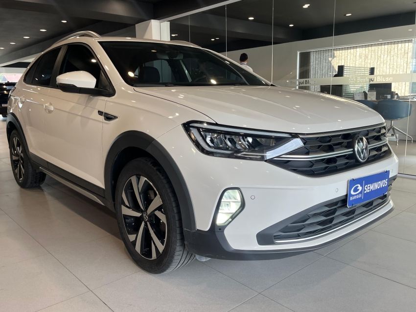 volkswagen nivus 1.0 200 tsi total flex highline automatico 4p 2022 volkswagen nivus 1.0 200 tsi total flex highline automatico 4p 2022