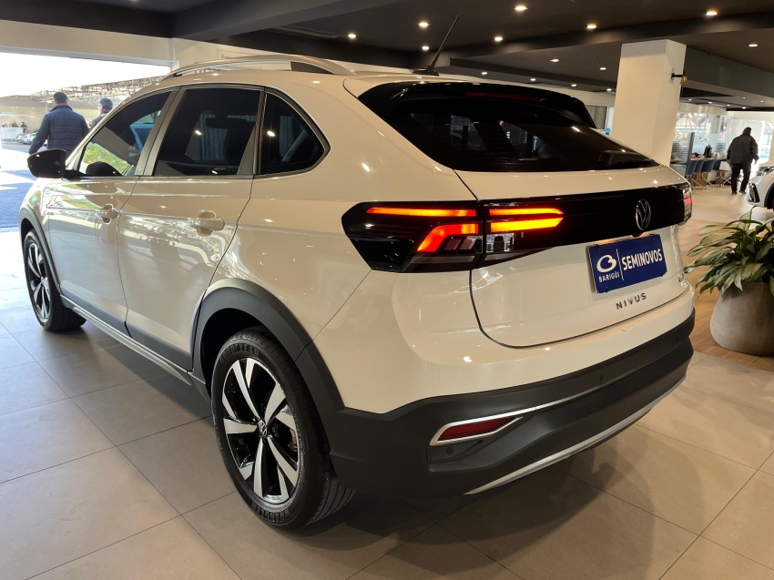 volkswagen nivus 1.0 200 tsi total flex highline automatico 4p 2022