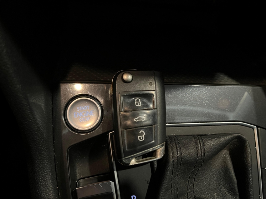 volkswagen tiguan 1.4 250 tsi total flex allspace comfortline tiptronic 4p semiautomatico 2020