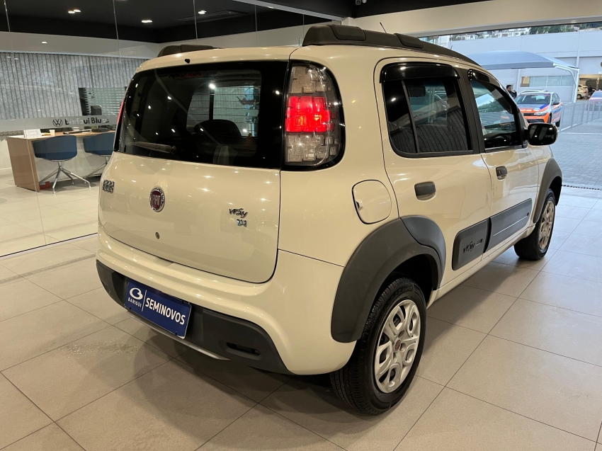 fiat uno 1.4 evo way 8v flex 4p manual 2015