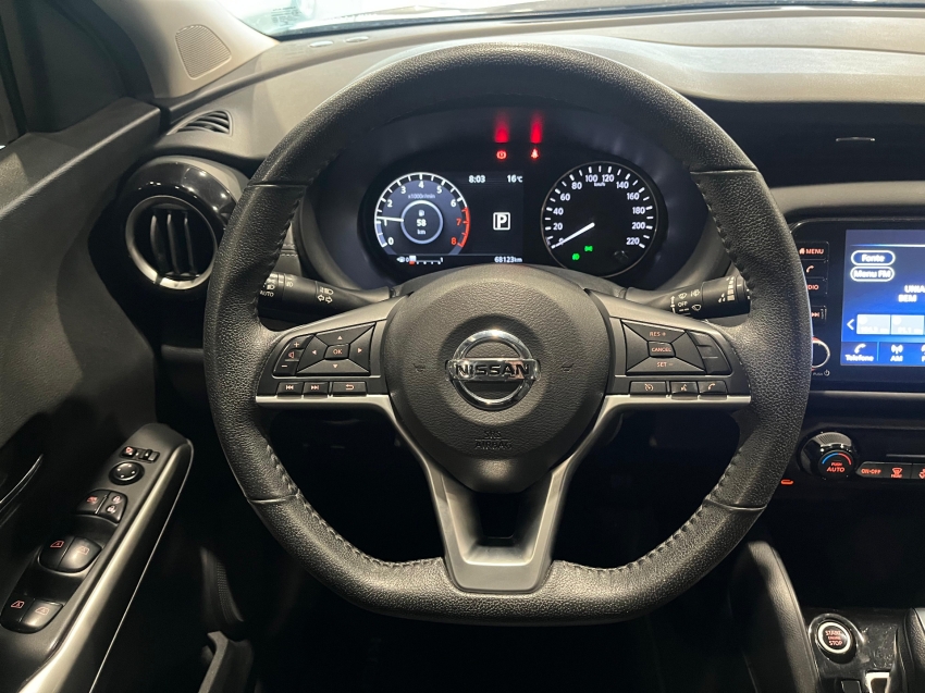 nissan kicks 1.6 16v flexstart exclusive xtronic flex 4p automatico 2022