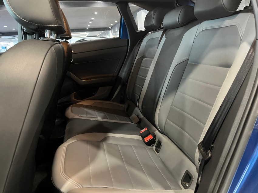 volkswagen nivus 1.0 200 tsi total flex highline automatico 4p 2024