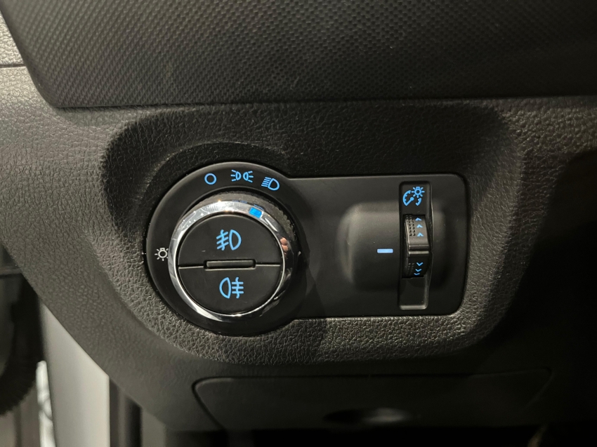chevrolet onix 1.4 mpfi ltz 8v flex 4p automatico 2018