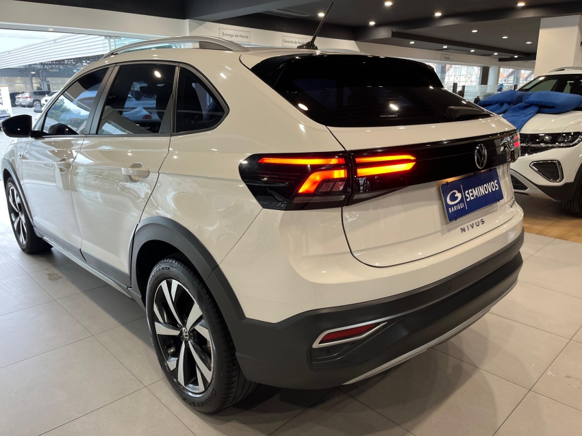 volkswagen nivus 1.0 200 tsi total flex highline automatico 4p 2021