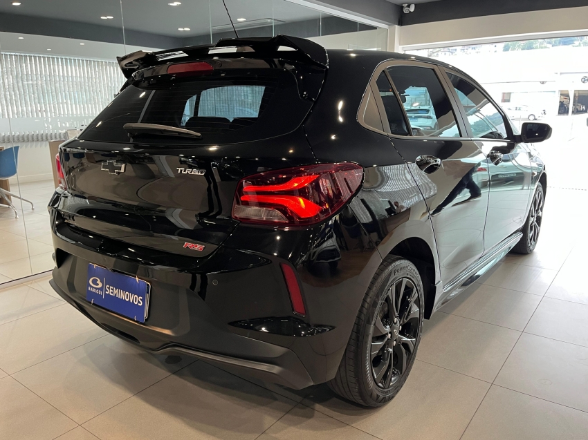 chevrolet onix 1.0 turbo flex rs automatico 4p 2024