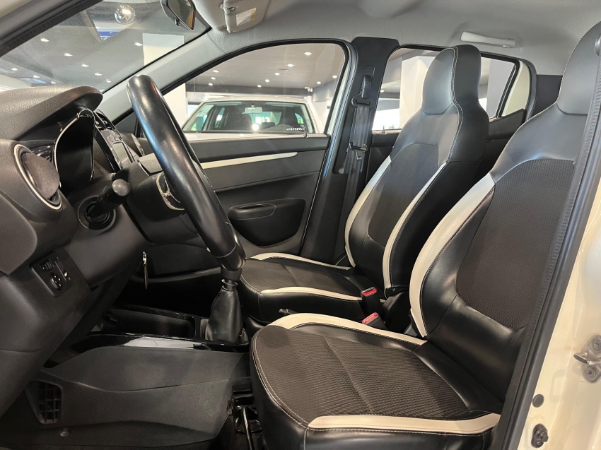 renault kwid 1.0 12v sce flex intense manual 4p 2018