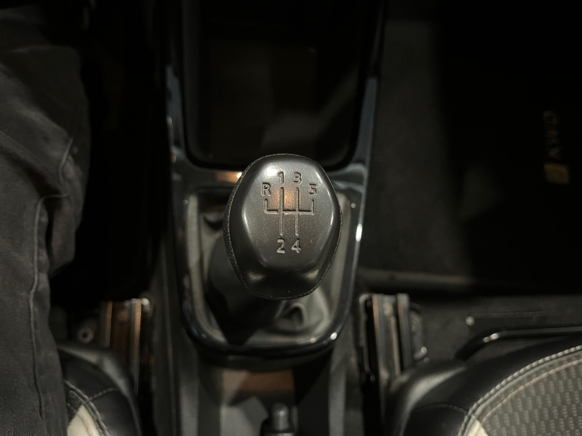 renault kwid 1.0 12v sce flex intense manual 4p 2018