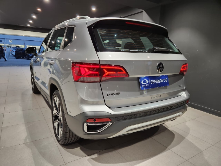 volkswagen taos 1.4 250 tsi total flex highline automatico 4p 2024