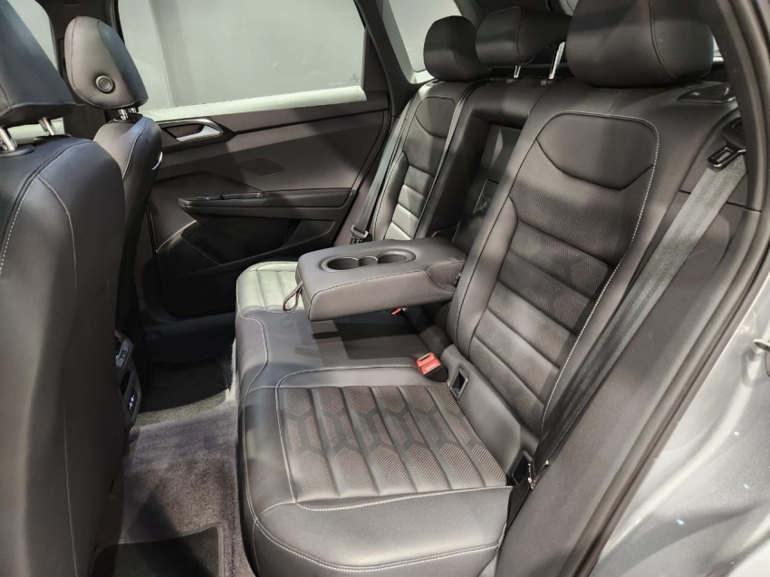 volkswagen taos 1.4 250 tsi total flex highline automatico 4p 2024