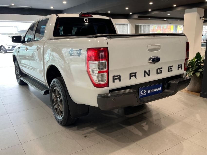ford ranger 2.2 xls 4x4 cd 16v diesel 4p automatico manual 2020